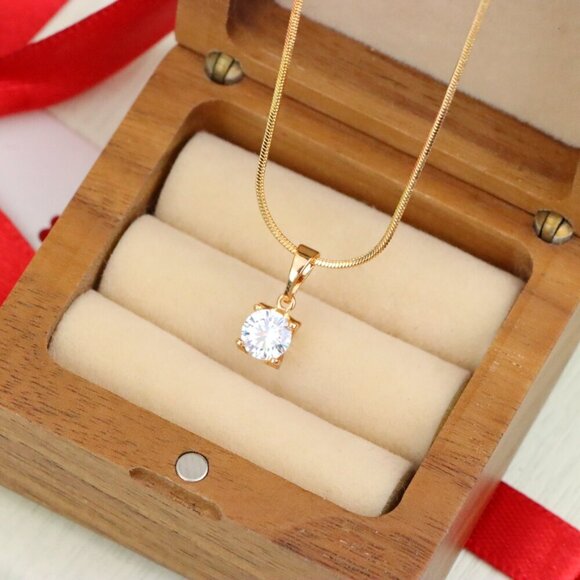 "Petite Round White Stone Rose Gold Pendant in Classic Solitaire Style, XPPT1514 - Picture 7 of 12